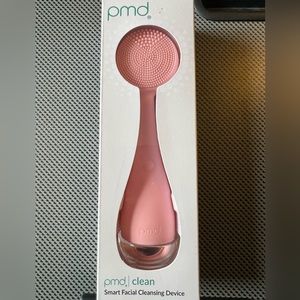 PMD Clean Smart Facial Cleansing Device
